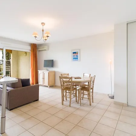 Garden & Les Bastides De 3*