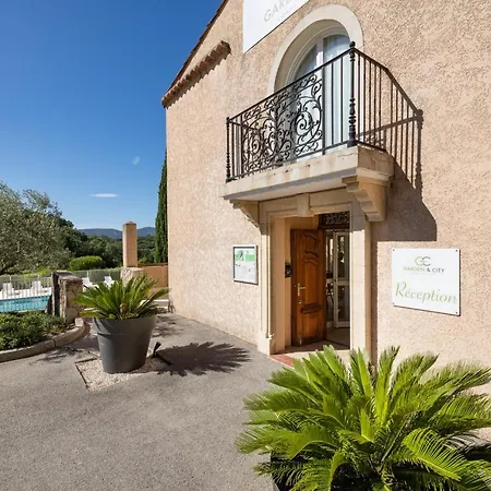 Garden & Les Bastides De 3*