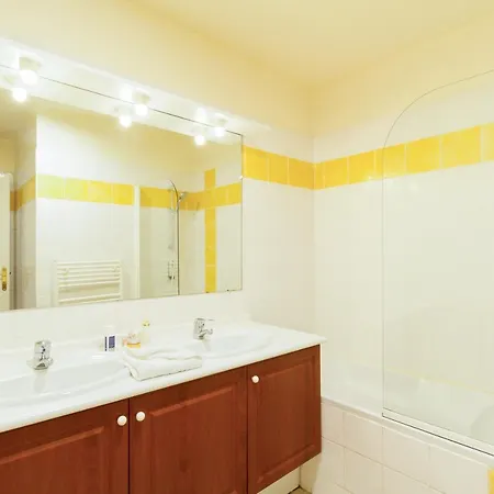 Garden & Les Bastides De 公寓式酒店