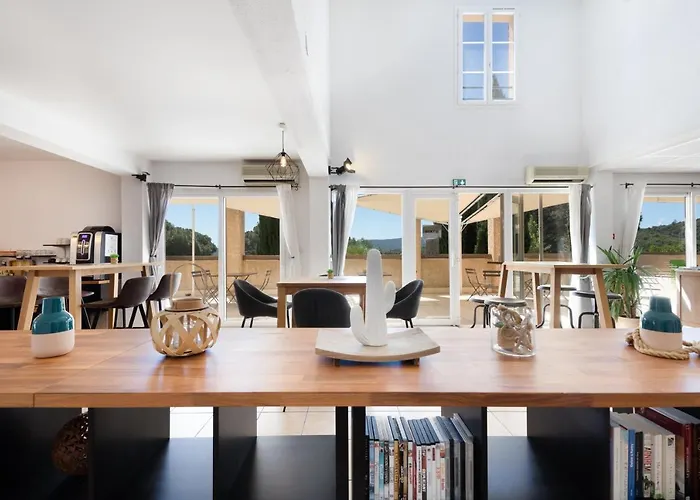 Garden & Les Bastides De