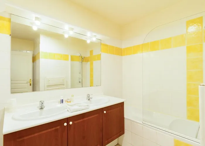 Garden&city Les Bastides De Appart hôtel