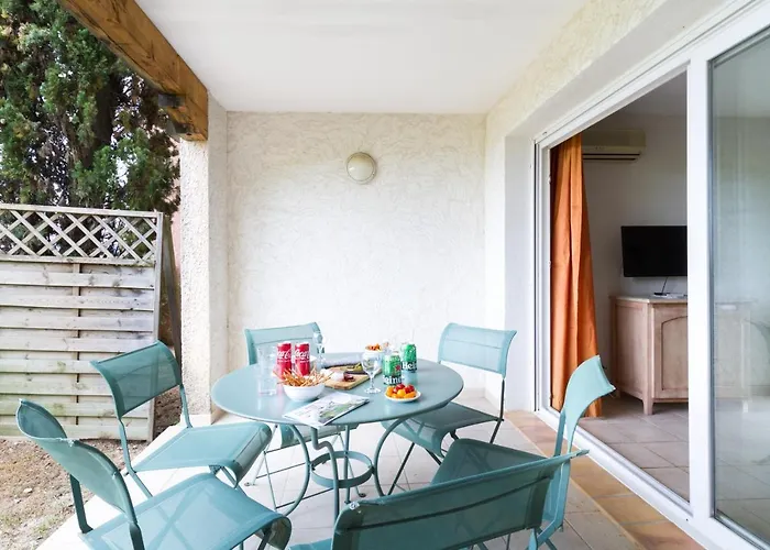 Garden & Les Bastides De 아파트호텔 그리모