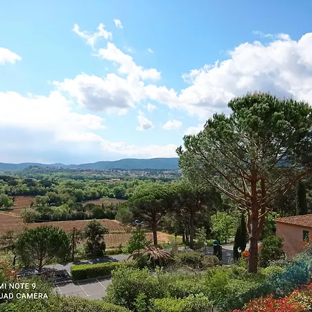 Ξενοδοχείο με διαμερίσματα Garden & Les Bastides De Grimaud