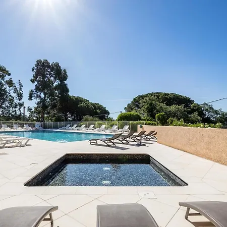 Garden & Les Bastides De 3* Grimaud