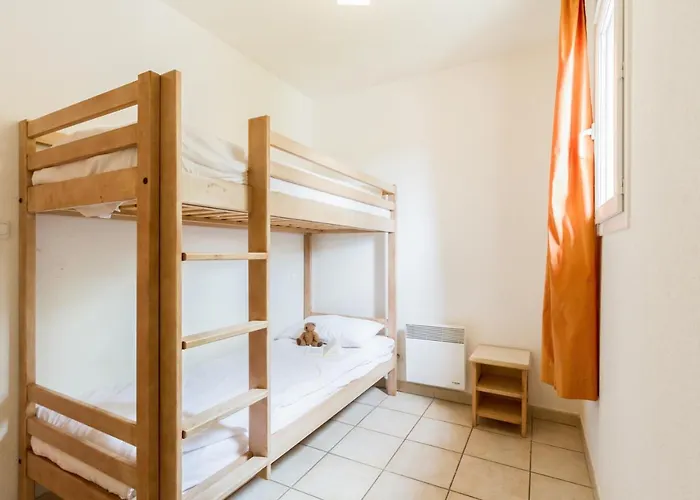 Garden & Les Bastides De 3* غريمو