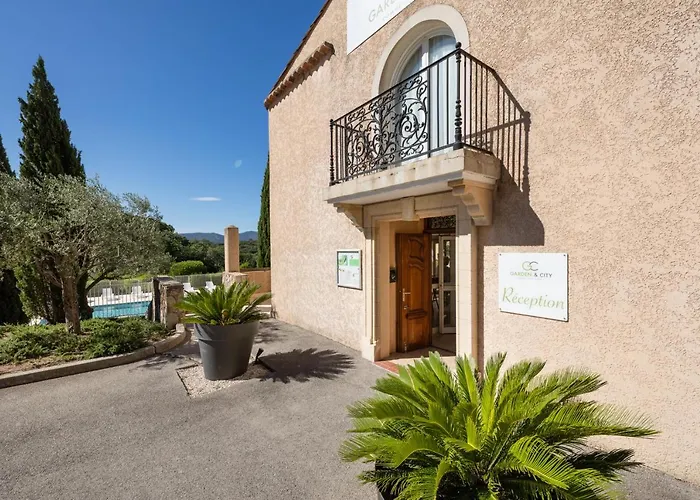Garden & Les Bastides De 3*