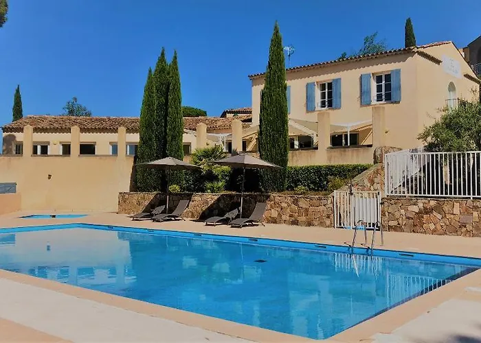 Garden & Les Bastides De شقة فندقية غريمو